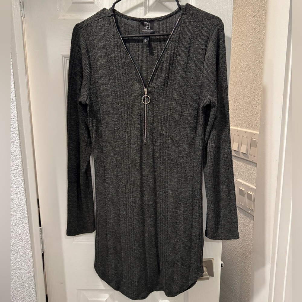 4/$15 Derek Heart Forest Green Knit Sweater Tunic